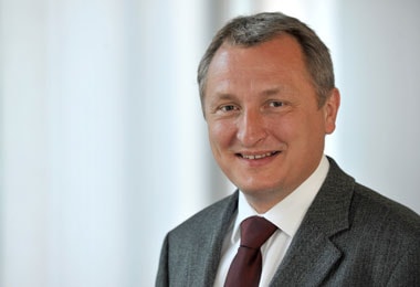 Dr. Winfried Leßmann, Radiologe und Vorstandsvorsitzender der RNR AG​
