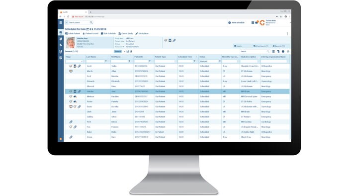 Benutzeroberfläche mit Workflow-Informationen auf einem Monitor