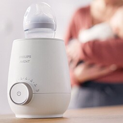 Philips Avent bottle warmer close up