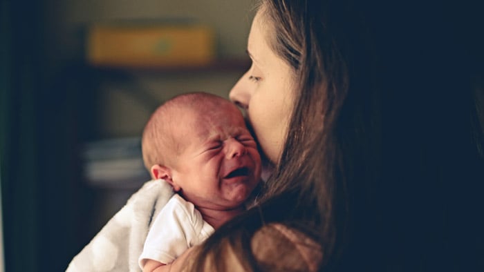 Verstehen, warum dein Baby weint