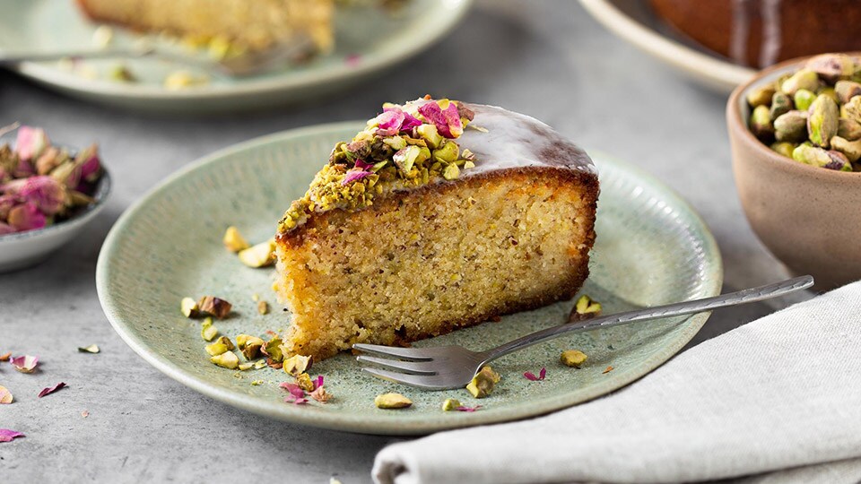 Grießkuchen mit Pistazien