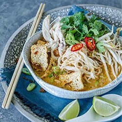 Malaysisches Hähnchen Laksa