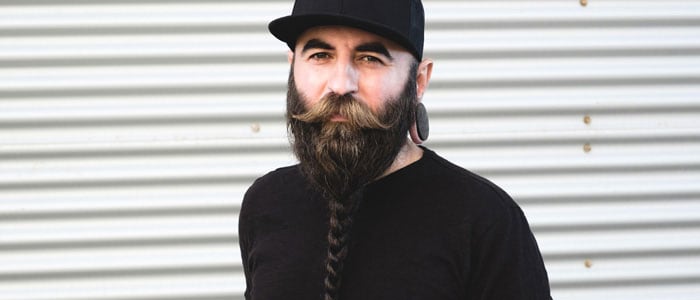 Beard braid mobile