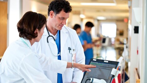 IT-gestützte Frühwarnsysteme im Mittelpunkt einer sicheren Patientenversorgung: Einsatz von Philips IntelliVue Guardian auf der Normalstation