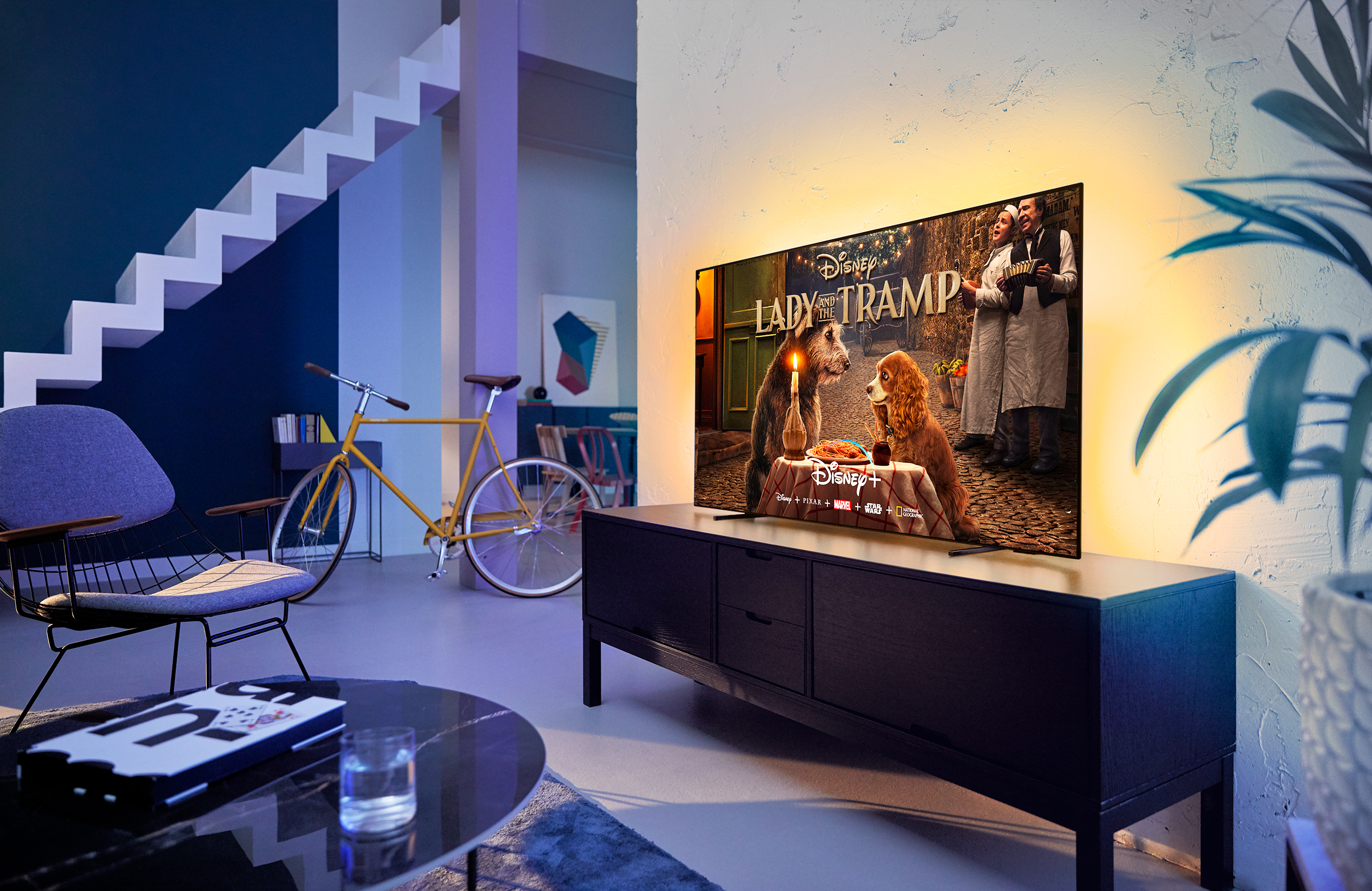 Disney+ ist ab sofort auf Philips Ambilight TVs mit Android verfügbar Philips