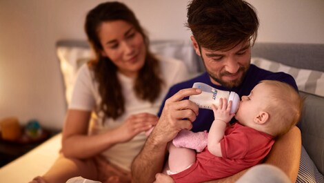 philips avent naturnal babyflasche scf033 17 (öffnet sich in einem neuen Fenster)