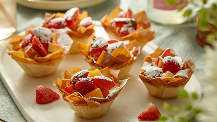 Dessert: Erdbeer-Mango-Tartes mit Mascarpone