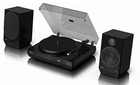 Wired or wireless, the Fidelio turntable and speakers always deliver exceptional stereo sound