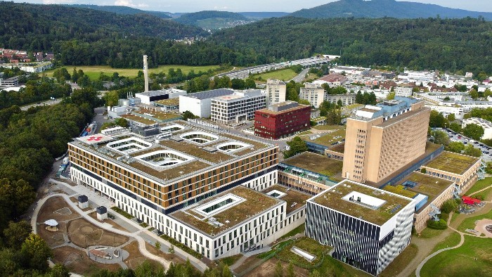 Luftbildaufnahme vom Kantonsspital Baden in der Schweiz