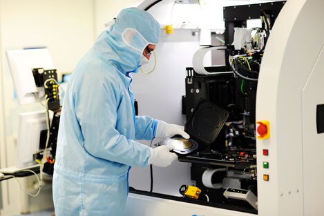 Photonics automatisches Chip Bonding (öffnet sich in einem neuen Fenster)