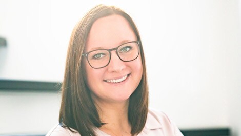 Bedürfnisorientierte Einschlafbegleitung: Zitate von Caroline Bechmann